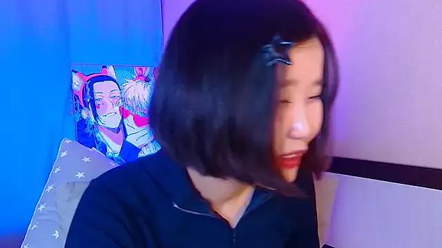 oohanni on StripChat 