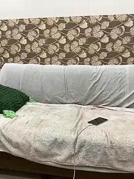 OyoWali-Bhabhi on StripChat 