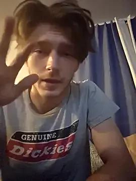 P0nyB0y on StripChat