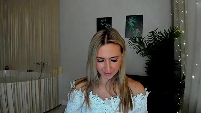 PassionGlow on StripChat 