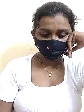 Pavani-Sexy on StripChat 