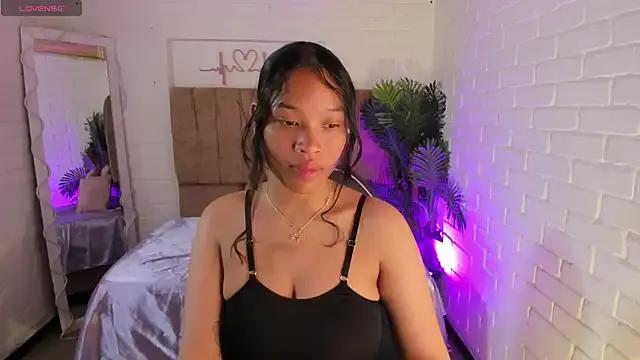 penelope_tay1 on StripChat 