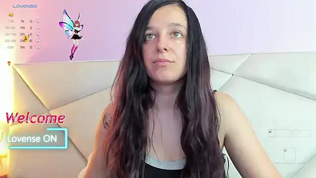 PennyDolce on StripChat 