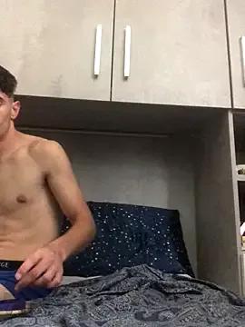 piccolaflo on StripChat 