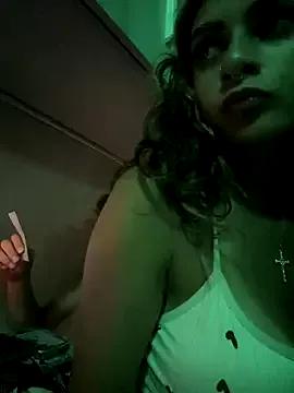 piccolaflo on StripChat 
