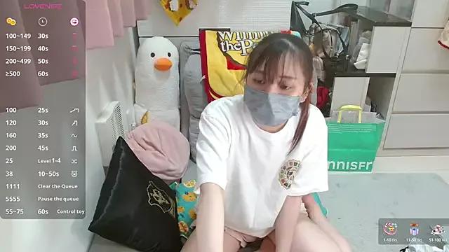 pipimi_khaos on StripChat 