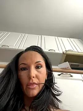 Playful_Amanda on StripChat