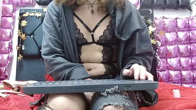 poisondost_hot on StripChat