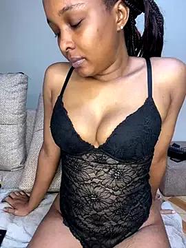 prettyvalleh — fountain squirts and get creamy
