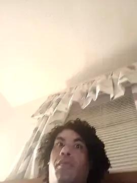 prettyythickk420 on StripChat