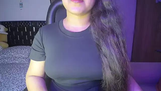 queen_angel67 on StripChat 
