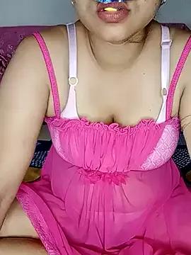 Queen_Taniya on StripChat 