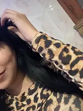 QueenLujaine on StripChat 