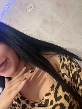 QueenLujaine on StripChat 