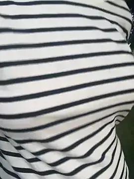 QueenMelissa80 on StripChat 