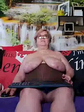 QueenPammy1 on StripChat 