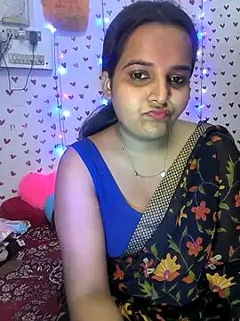 QueerSofty on StripChat 