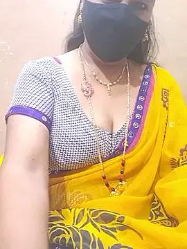 Raashi369 on StripChat 