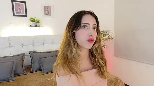 Rebbecawhite_meow on StripChat 