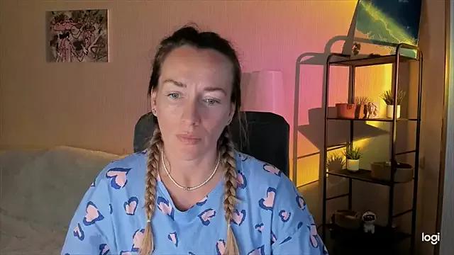 RebeccaMartinez on StripChat 