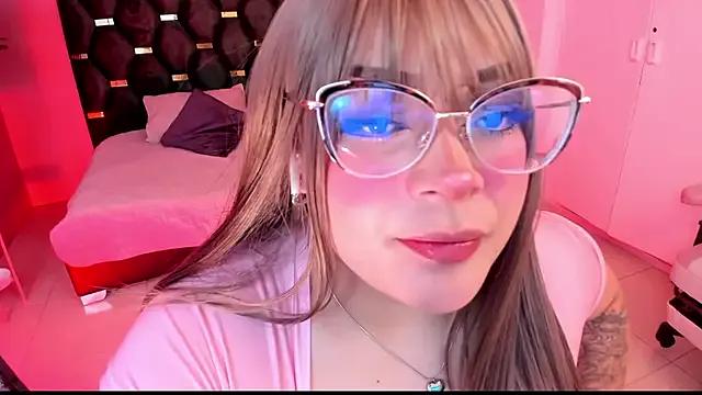 Red_lady — Saliva on boobs + deepthroat 