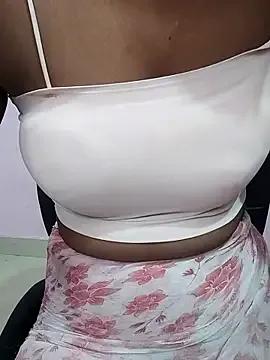 Reeta-rani on StripChat 