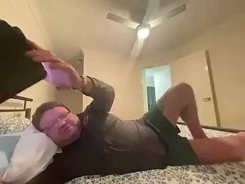 Reggyrabbit on StripChat 