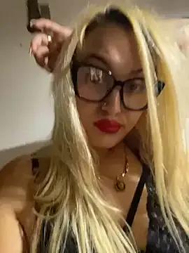 Rhea_calvert1 on StripChat