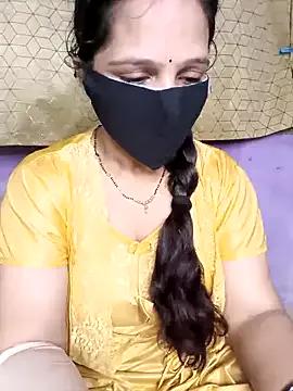 Rising_Smiler on StripChat 