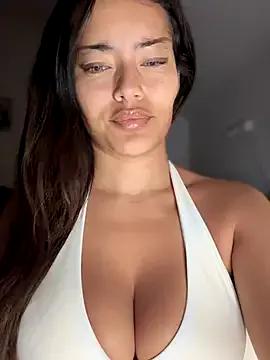 Risky_Workouts — NAKED CUMSHOW OUTDOORS TS +VID 4 LT
