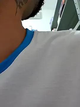 Rodriguess010 on StripChat 