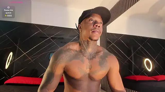 ronnie_7777 on StripChat 