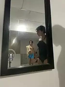 RoomExotic11 on StripChat 