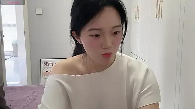 rose-u on StripChat