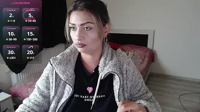 rosse26830 on StripChat 