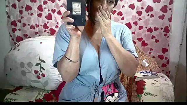 Rosy_sexxx's avatar