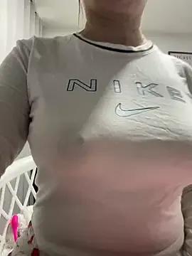 ruby_santana777 — cum squirt