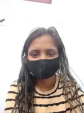 Ruhi_07 on StripChat