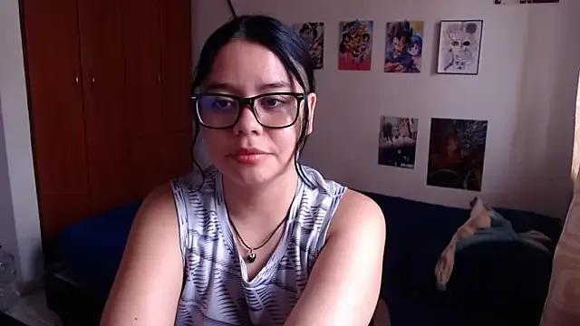 saenz_eymi on StripChat