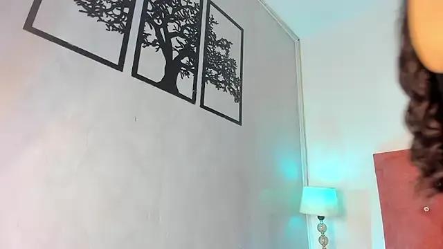 Samantha_Good on StripChat 