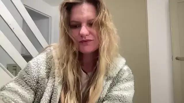 samanthaalice on StripChat 