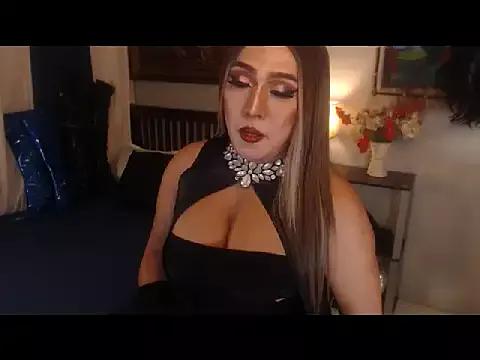 SamanthaAlmazora on StripChat 