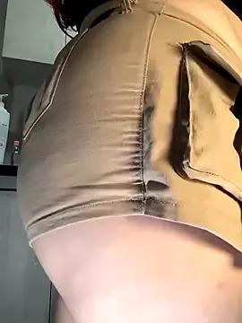 samanthakiss192 on StripChat