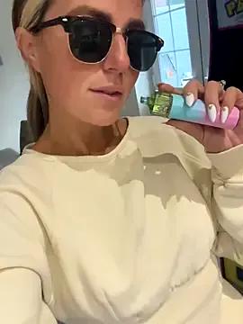 sammie-99's avatar