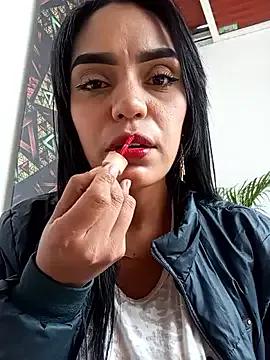 Sara-77 on StripChat 