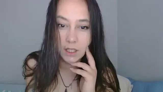 Sara94live on StripChat 