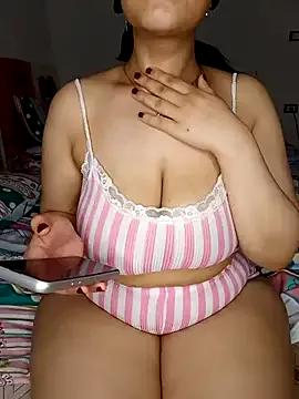 Sara_alasd on StripChat 