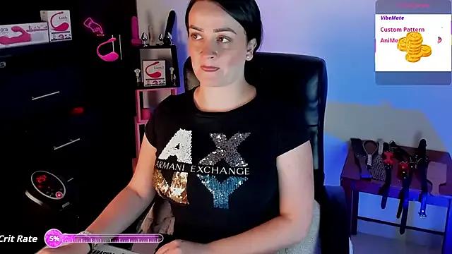 sara_goodgirl13 on StripChat