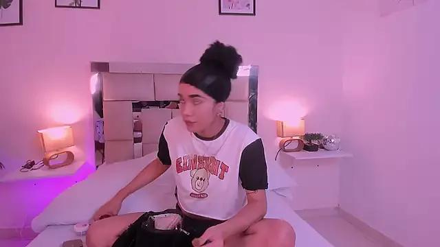saraandstiven on StripChat 
