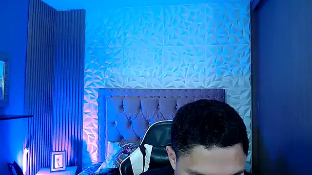 SaraClub_JY on StripChat 